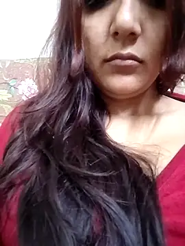 Snapshot of Moody-girl1 chatting on 02-16-26, 07:37 Moody-girl1 online show from 02-16-26, 07:37