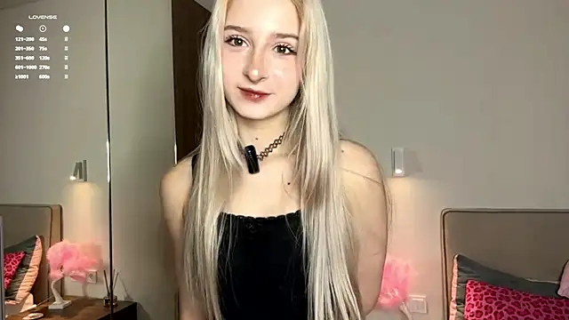 Snapshot of EvaQT chatting on 02-11-26, 07:35 EvaQT online show from 02-11-26, 07:35