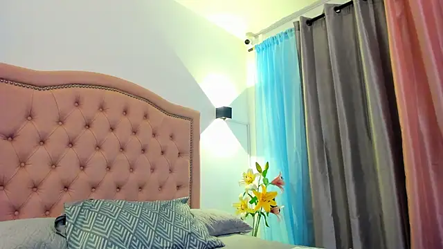 Snapshot of Abbieforero chatting on 02-18-26, 07:21 Abbieforero online show from 02-18-26, 07:21