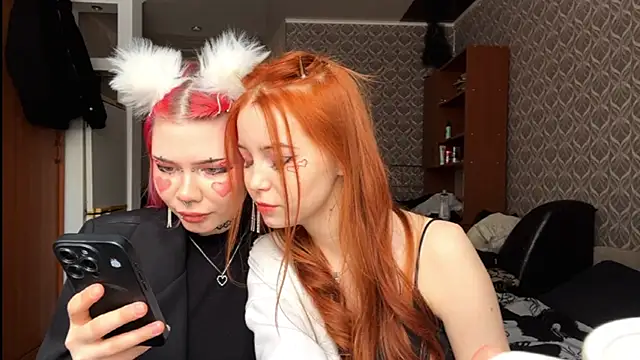 Snapshot of Veldenga chatting on 02-14-26, 08:33 Veldenga online show from 02-14-26, 08:33