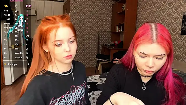 Snapshot of Veldenga chatting on 02-19-26, 07:48 Veldenga online show from 02-19-26, 07:48