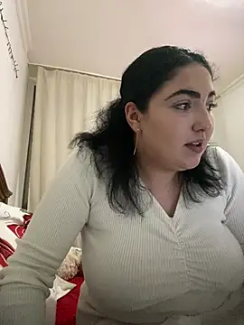 Snapshot of Amber_Sinn chatting on 02-18-26, 10:28 Amber Sinn online show from 02-18-26, 10:28