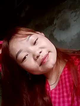 Snapshot of Miesi-c2clove chatting on 02-26-26, 01:04 Miesi-c2clove online show from 02-26-26, 01:04