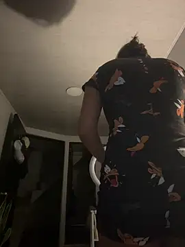 Snapshot of RachelWeisz_ chatting on 02-12-26, 10:21 RachelWeisz online show from 02-12-26, 10:21