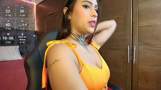 Snapshot of sarah_escobarr chatting on 02-25-26, 01:21 sarah escobarr online show from 02-25-26, 01:21