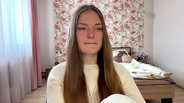 Snapshot of Milayouknow chatting on 02-07-26, 08:40 Milayouknow online show from 02-07-26, 08:40