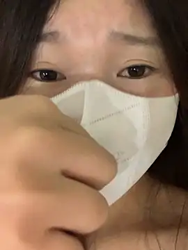 Snapshot of Rin-yiyi chatting on 02-25-26, 04:00 Rin-yiyi online show from 02-25-26, 04:00