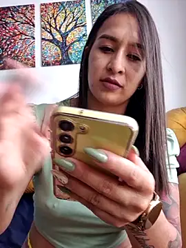 Snapshot of Paola_andrade chatting on 02-27-26, 03:45 Paola andrade online show from 02-27-26, 03:45