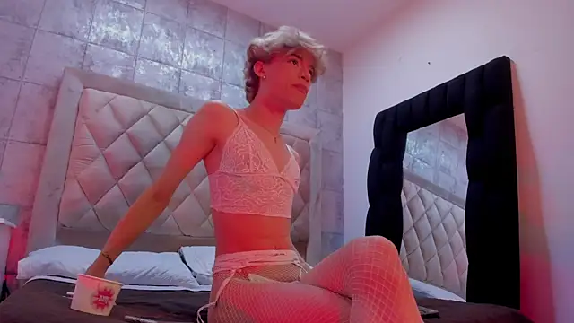 AngelDoll 1 online show from 03-01-26, 04:47