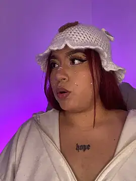 Snapshot of Wen_01 chatting on 02-13-26, 11:17 Wen 01 online show from 02-13-26, 11:17