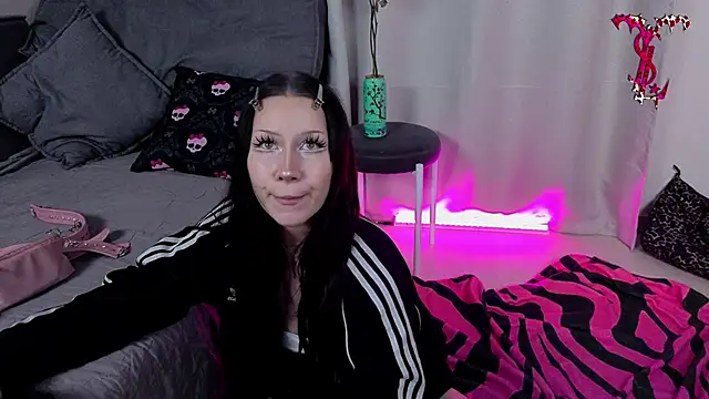 Snapshot of xdigitalxhoe chatting on 06-01-26, 08:43 xdigitalxhoe online show from 06-01-26, 08:43
