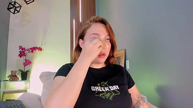 SimonaStar online show from 02-26-26, 01:54