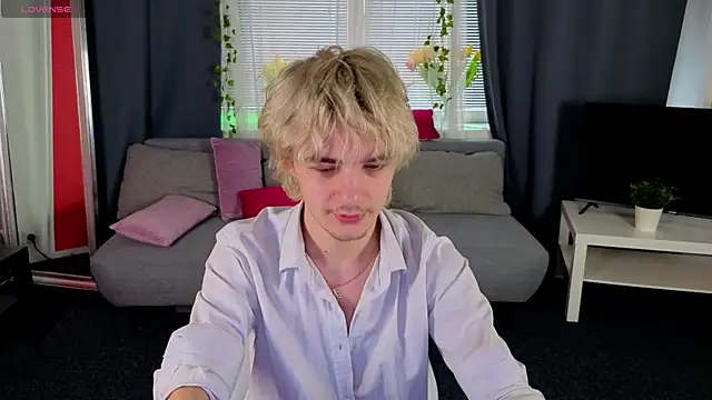 Snapshot of JameMiller chatting on 03-02-26, 07:15 JameMiller online show from 03-02-26, 07:15