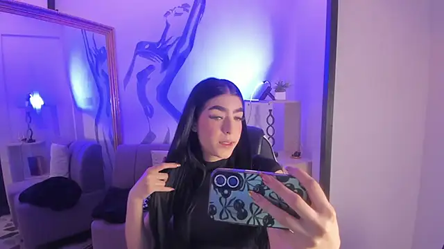 Snapshot of lorraineHunter chatting on 02-10-26, 01:04 lorraineHunter online show from 02-10-26, 01:04