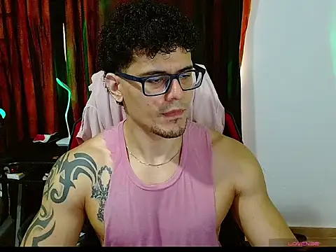 Logan0626 online show from 05-11-26, 01:06
