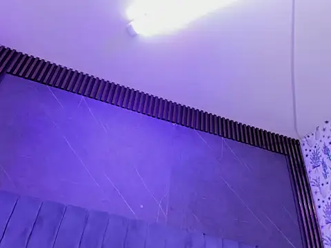 TiffanyDream8 online show from 04-12-26, 10:15