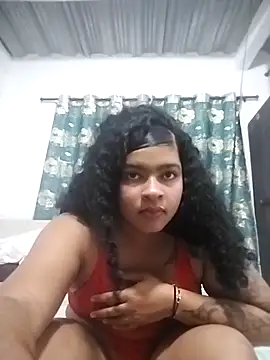 Snapshot of paeve chatting on 02-23-26, 02:42 paeve online show from 02-23-26, 02:42