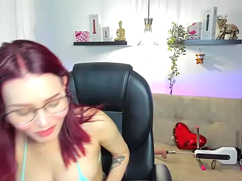 naomy stanley online show from 04-10-26, 01:44