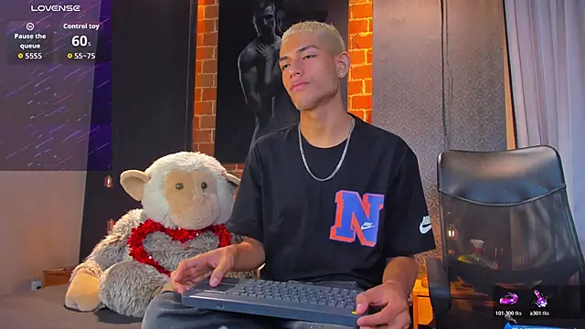 ItsZairen online show from 02-19-26, 05:58