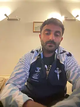 elia2711 online show from 04-09-26, 01:05