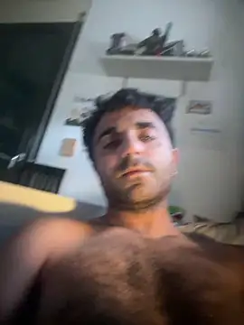 Snapshot of elia2711 chatting on 05-06-26, 12:21 elia2711 online show from 05-06-26, 12:21