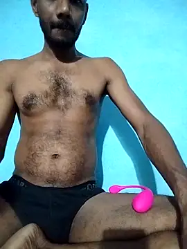 Snapshot of Daddyishere_19 chatting on 05-19-26, 12:05 Daddyishere 19 online show from 05-19-26, 12:05