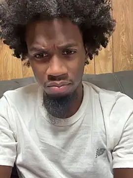 Snapshot of pussyeater_- chatting on 02-11-26, 12:26 pussyeater - online show from 02-11-26, 12:26