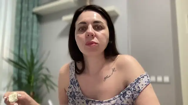 Darsy Rox online show from 04-06-26, 03:26