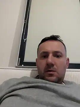 defaktor online show from 03-08-26, 04:33