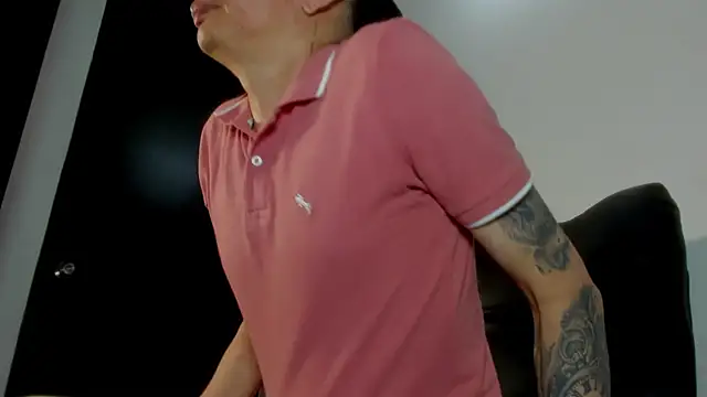 Snapshot of Thommas8a chatting on 02-26-26, 11:15 Thommas8a online show from 02-26-26, 11:15