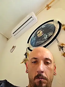 Snapshot of Ninfo920817 chatting on 02-24-26, 08:01 Ninfo920817 online show from 02-24-26, 08:01