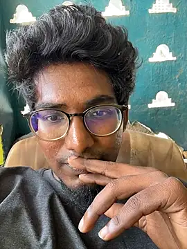 Snapshot of chennai_sexyboy chatting on 02-15-26, 08:35 chennai sexyboy online show from 02-15-26, 08:35