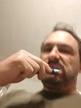 Luluberlu04 online show from 04-09-26, 05:29