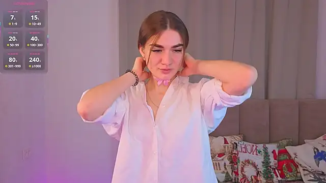 Snapshot of CharaVaz chatting on 03-01-26, 11:12 CharaVaz online show from 03-01-26, 11:12