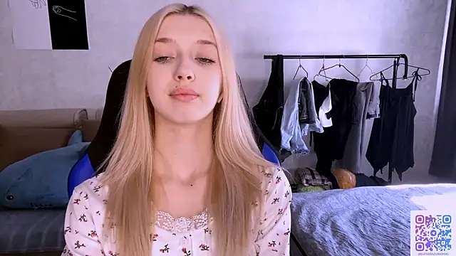 TaliCaan online show from 04-05-26, 11:07