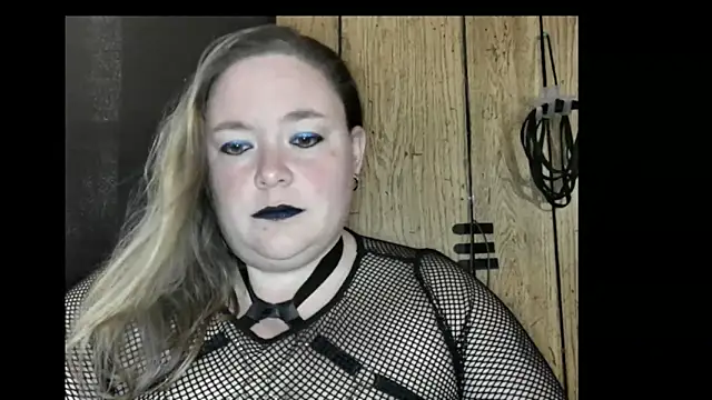 ladylynn13 online show from 02-28-26, 07:04