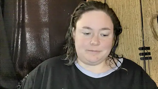 ladylynn13 online show from 03-22-26, 05:49