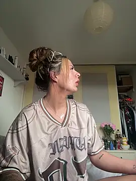 Snapshot of Georgialacex chatting on 02-09-26, 10:19 Georgialacex online show from 02-09-26, 10:19