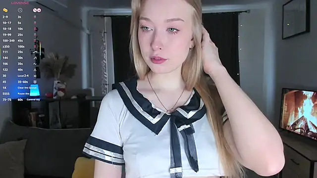 AmyLouWood online show from 02-23-26, 07:39