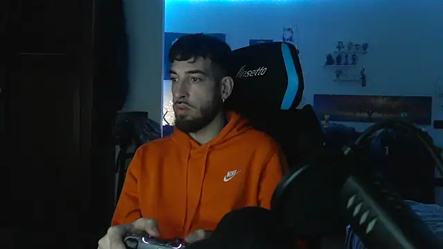 Snapshot of maestroboris95 chatting on 02-13-26, 11:45 maestroboris95 online show from 02-13-26, 11:45