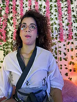 Snapshot of Woo_isDaphne chatting on 02-16-26, 11:56 Woo isDaphne online show from 02-16-26, 11:56