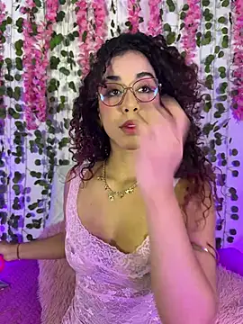 Snapshot of Woo_isDaphne chatting on 02-20-26, 11:05 Woo isDaphne online show from 02-20-26, 11:05