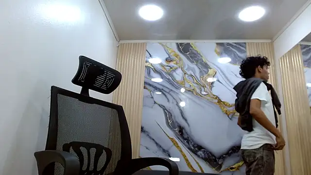 DaviidBuckx  online show from 02-20-26, 02:08