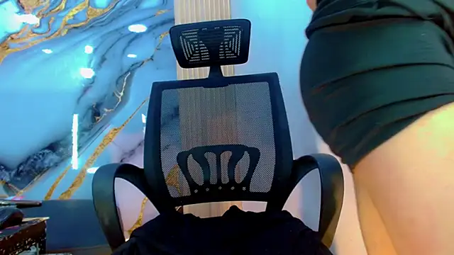 DaviidBuckx  online show from 03-27-26, 08:26