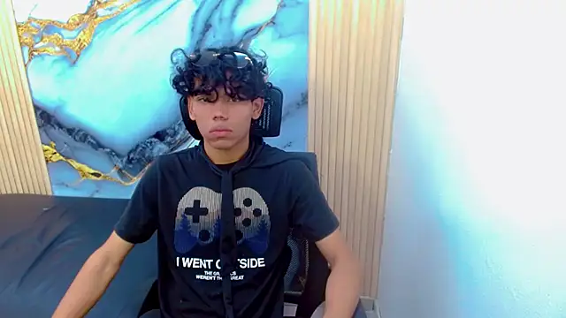 DaviidBuckx  online show from 03-29-26, 02:00