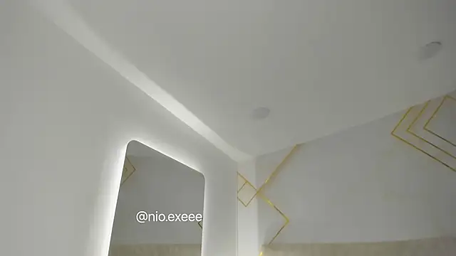 Nioki  online show from 03-12-26, 05:02