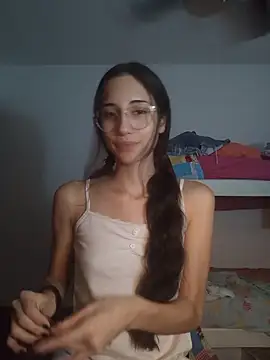 Snapshot of isaaabelaaa chatting on 02-21-26, 03:18 isaaabelaaa online show from 02-21-26, 03:18