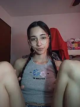 isaaabelaaa online show from 04-13-26, 05:51