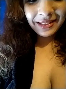 Snapshot of Quee1997 chatting on 02-09-26, 10:36 Quee1997 online show from 02-09-26, 10:36