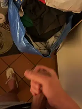 Snapshot of Marlem12_ chatting on 02-11-26, 03:17 Marlem12 online show from 02-11-26, 03:17